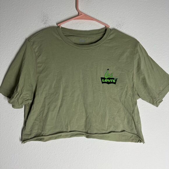 Levi's Tops - Levi's Green Graphic Forest Short Sleeve Shirt Size S